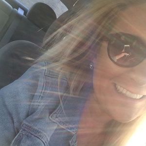 Meet your Posher, Megan